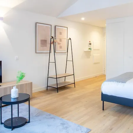 Caldeireiros 95 By Lovelystay *