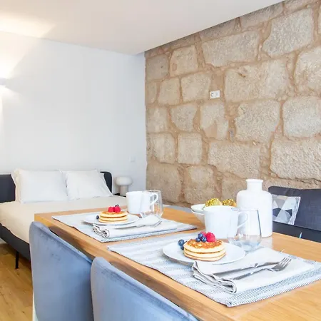 Caldeireiros 95 By Lovelystay * Oporto