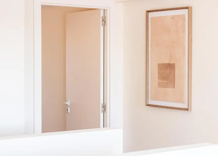 Apartment Caldeireiros 95 By Lovelystay