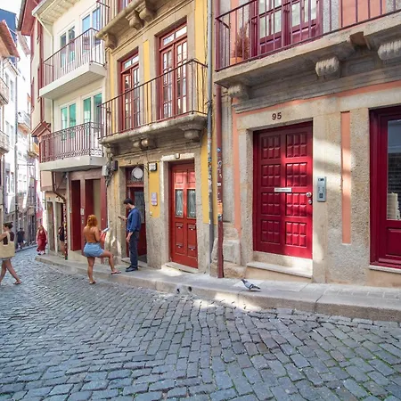 Apartman Caldeireiros 95 By Lovelystay *