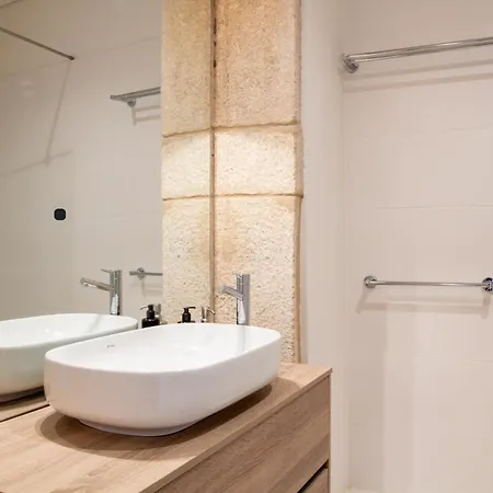 Caldeireiros 95 By Lovelystay Apartman