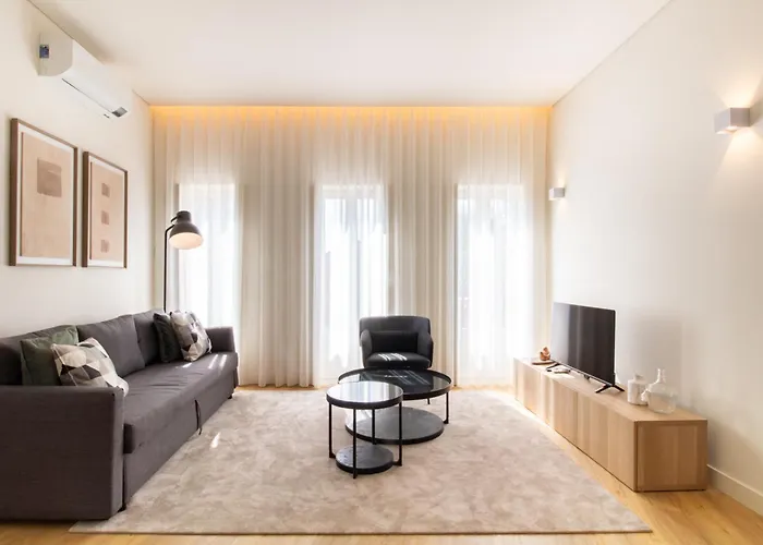 Caldeireiros 95 By Lovelystay * Porto