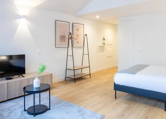 Caldeireiros 95 By Lovelystay *